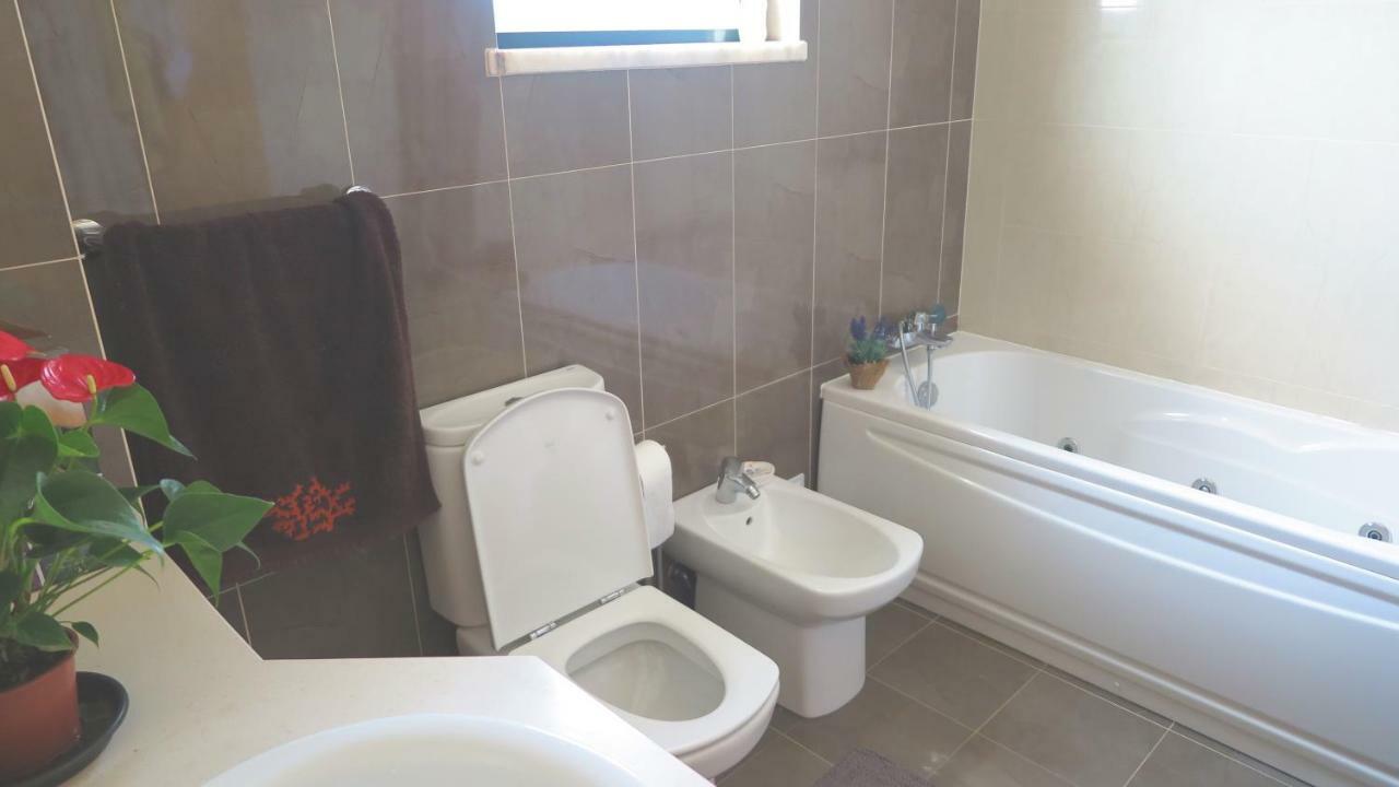 Partilha Sol Apartment Алвор Екстериор снимка